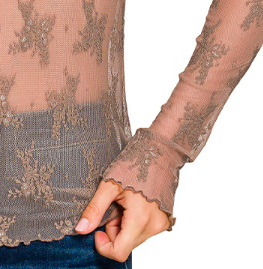LACE & LOVE TOP