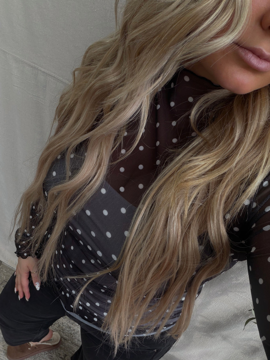 PEBBY POLKA MESH TOP