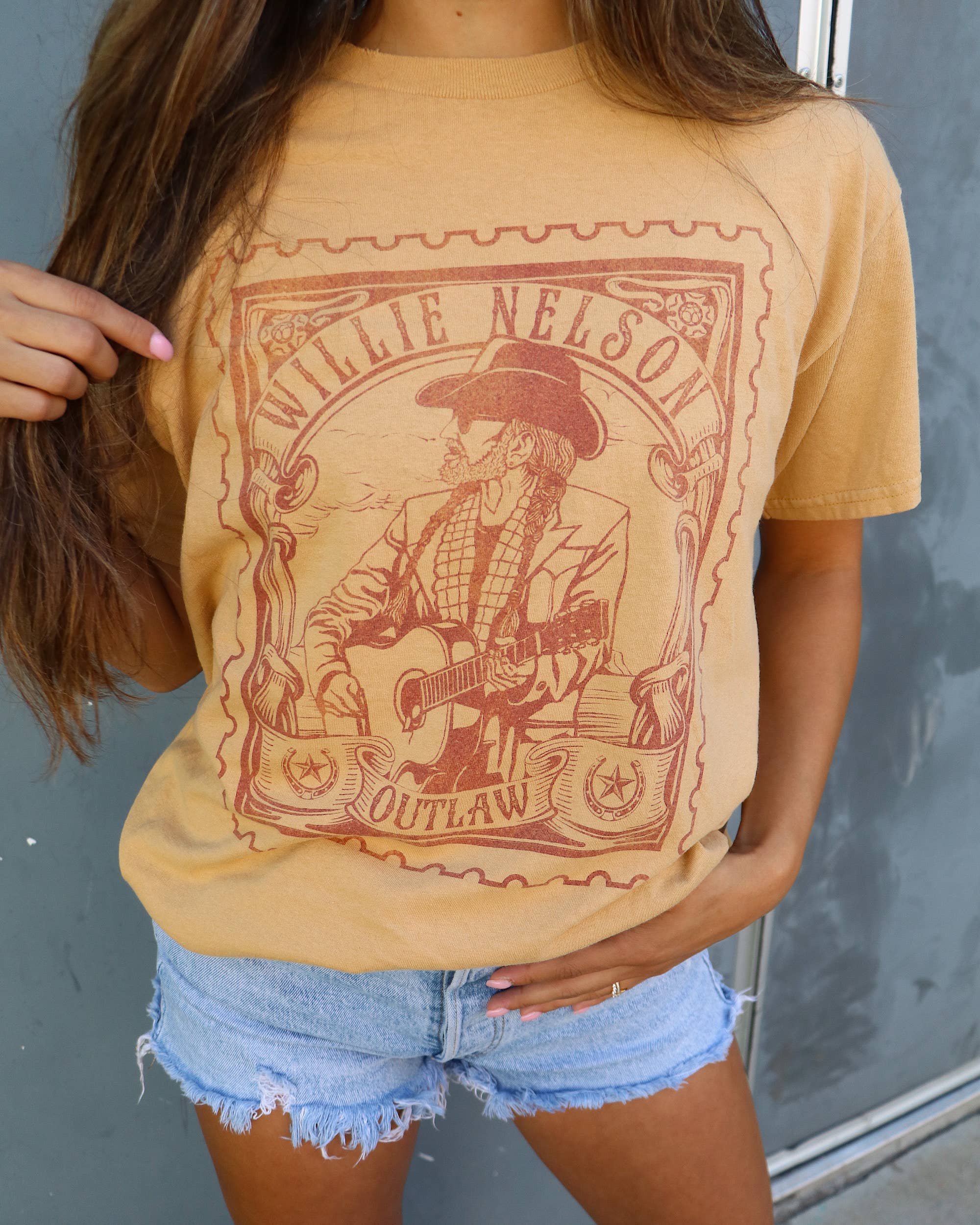 WILLIE NELSON GRAPHIC TEE (LICENSED)