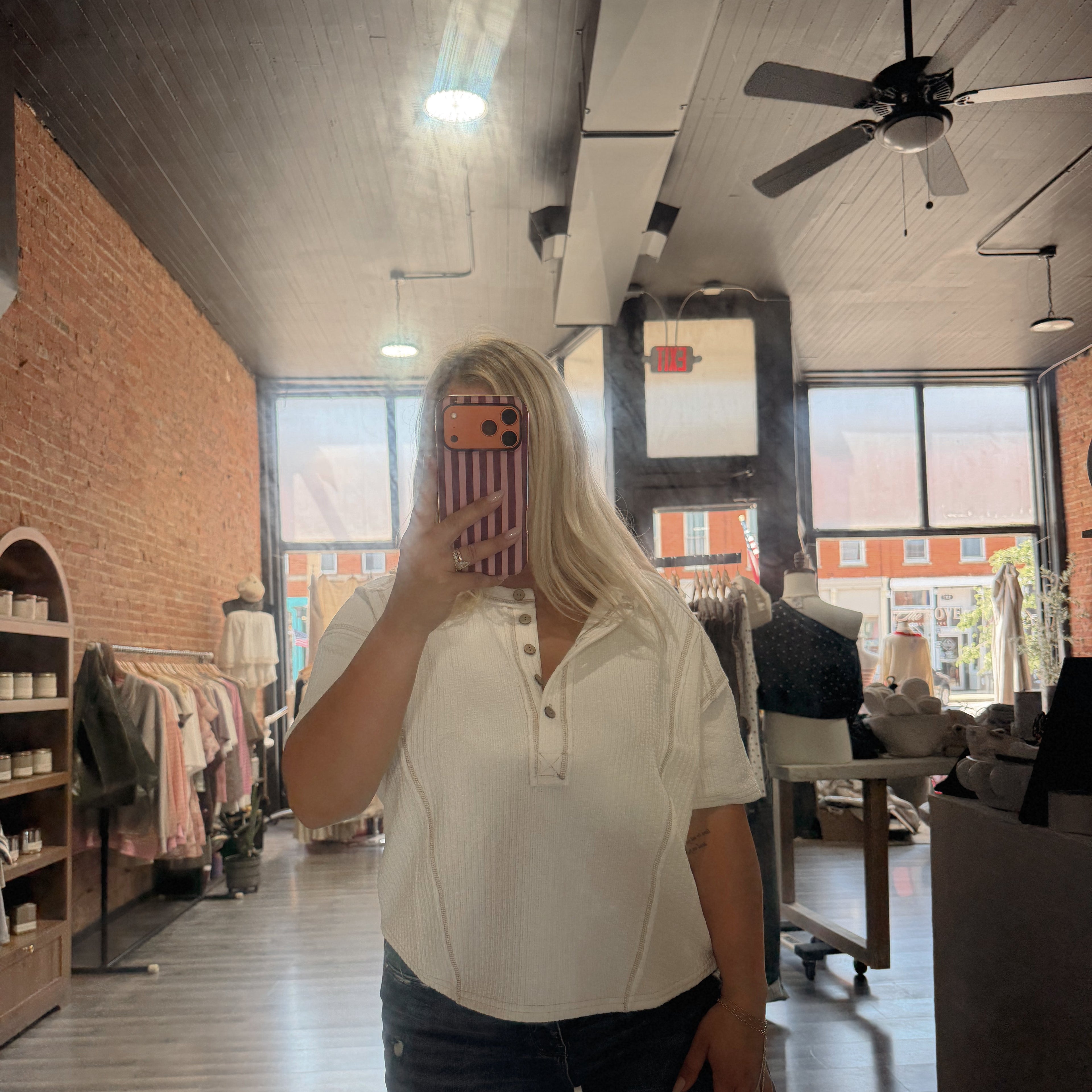THE HENLEY CREAM TOP