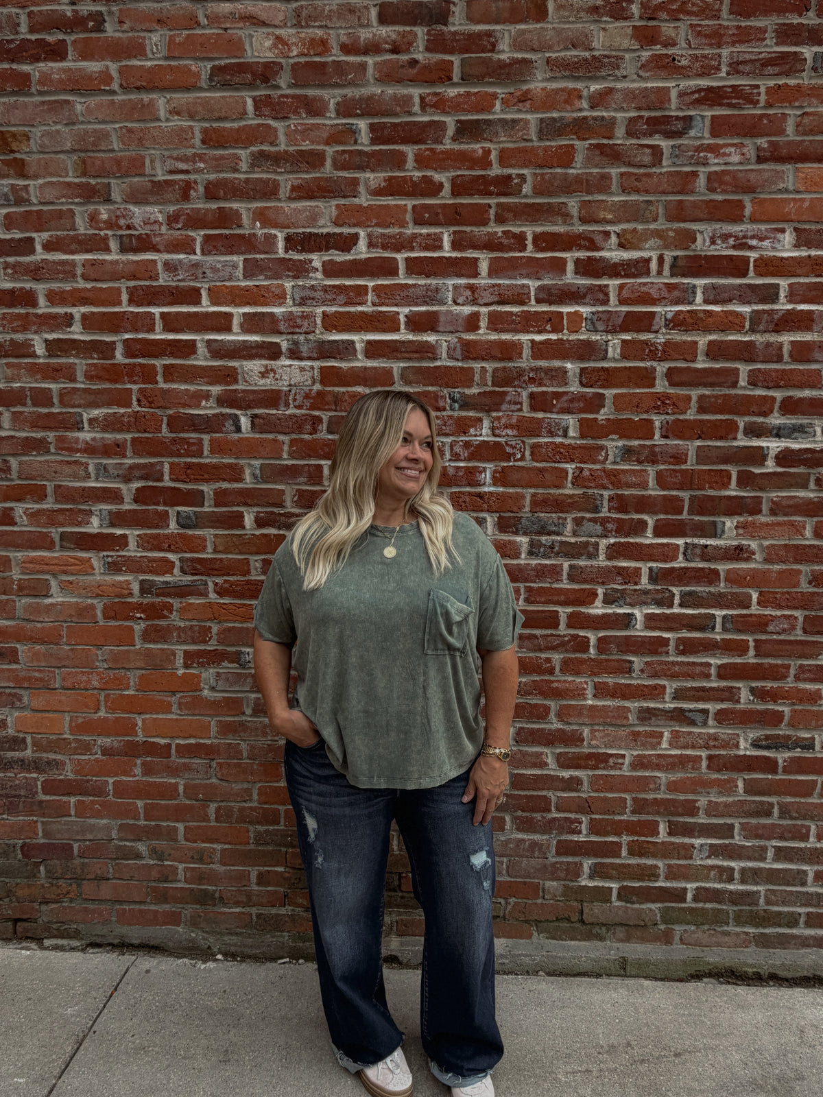 THE DAYDREAM TOP