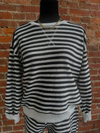 THE CHIC STRIPE SET