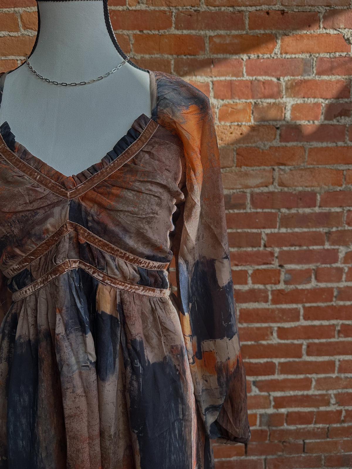 THE DUSK DRESS