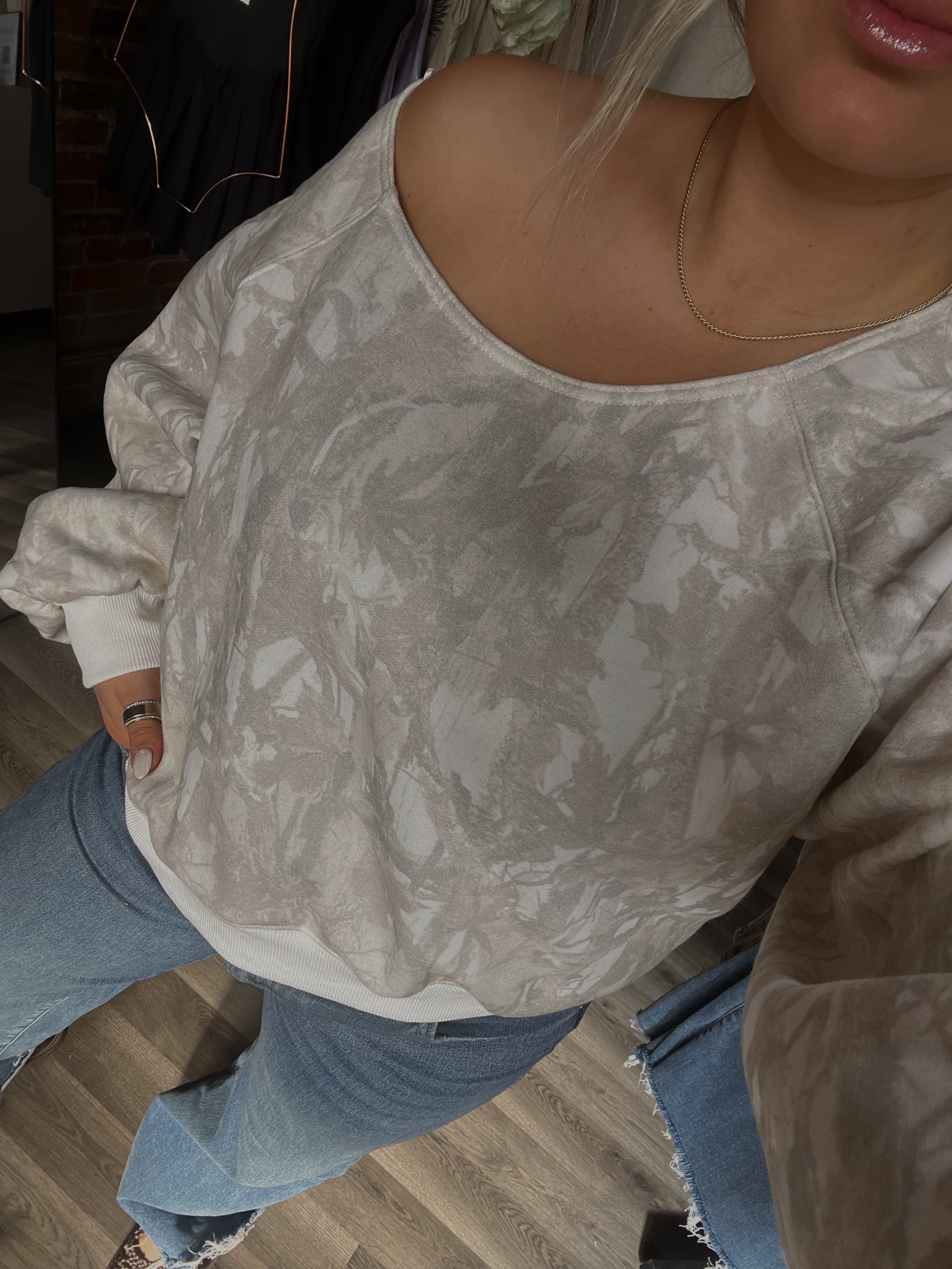 CAMO OFF THE SHOULDER CREW