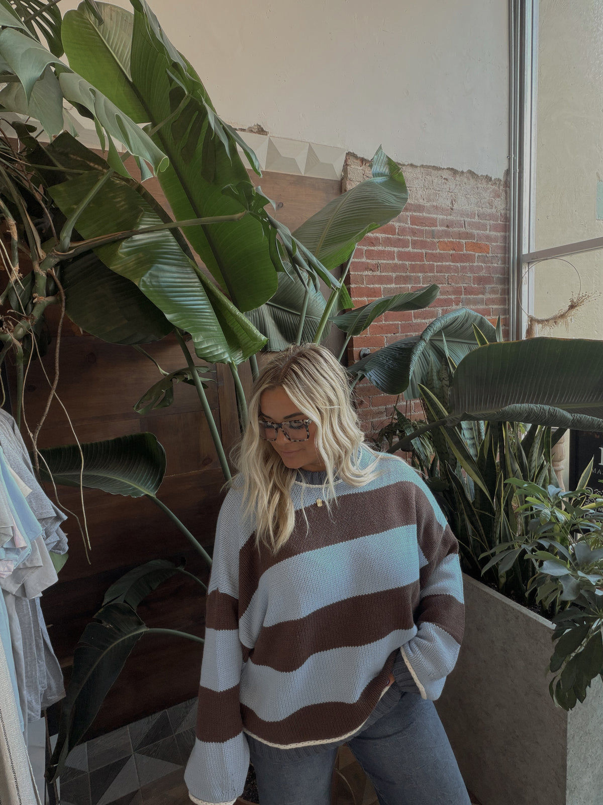OVERSIZED AERA SWEATER
