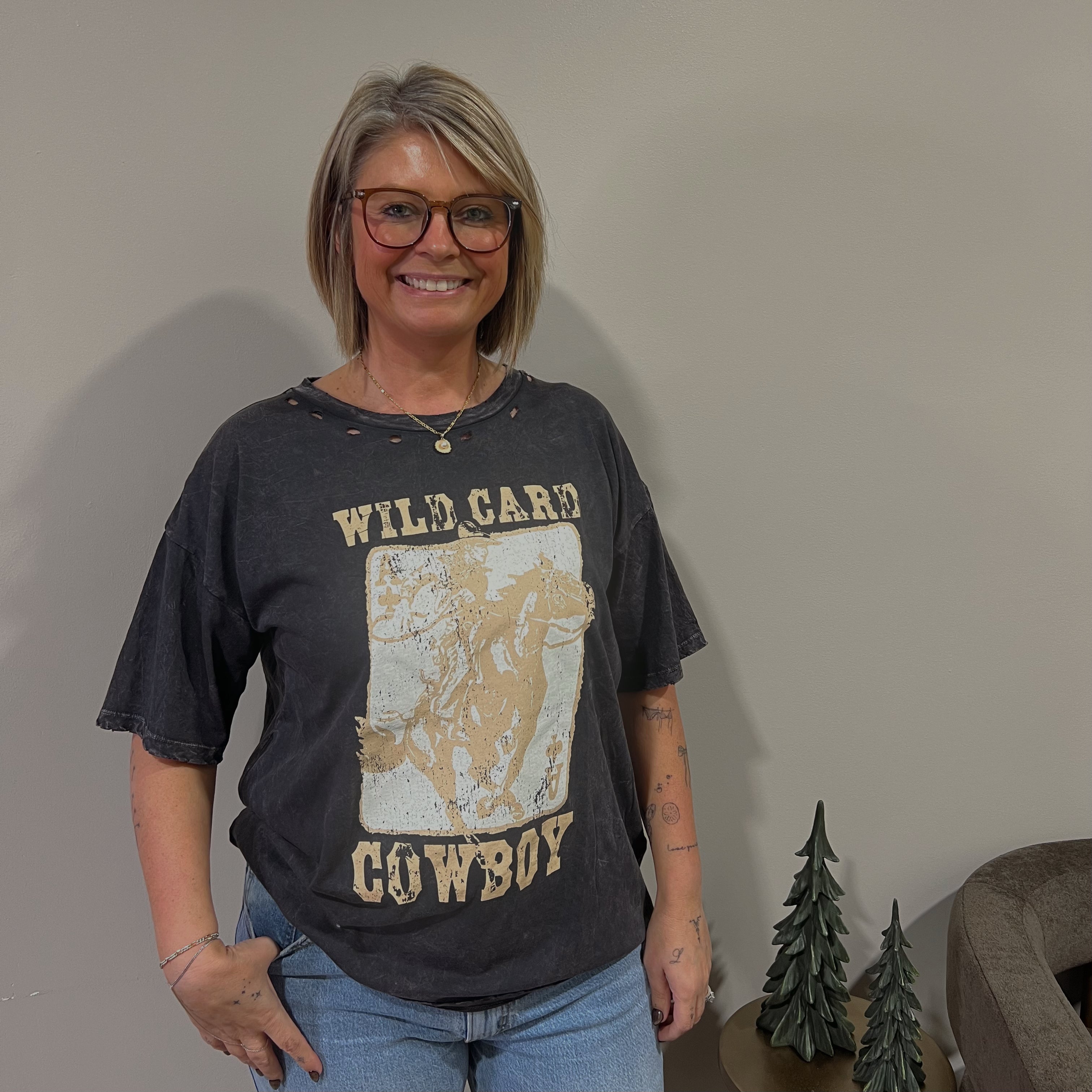 WILD CARD COWBOY GRAPHIC TEE