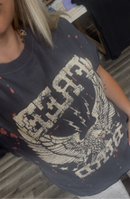 FREE BIRD SIDE SLIT GRAPHIC TEE