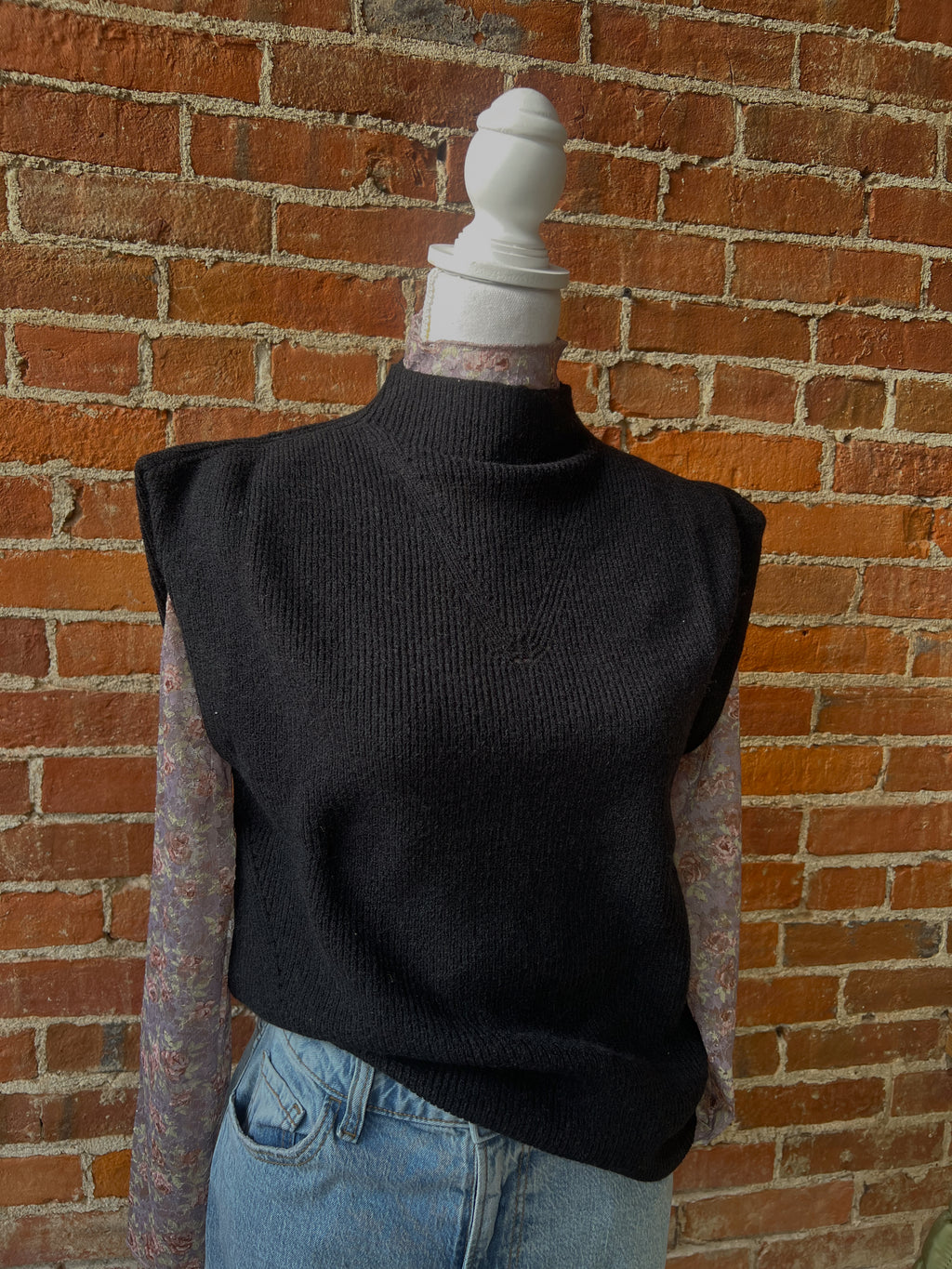 MAUVE MESH FLORAL TOP