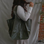 THE SPRUCE TOTE