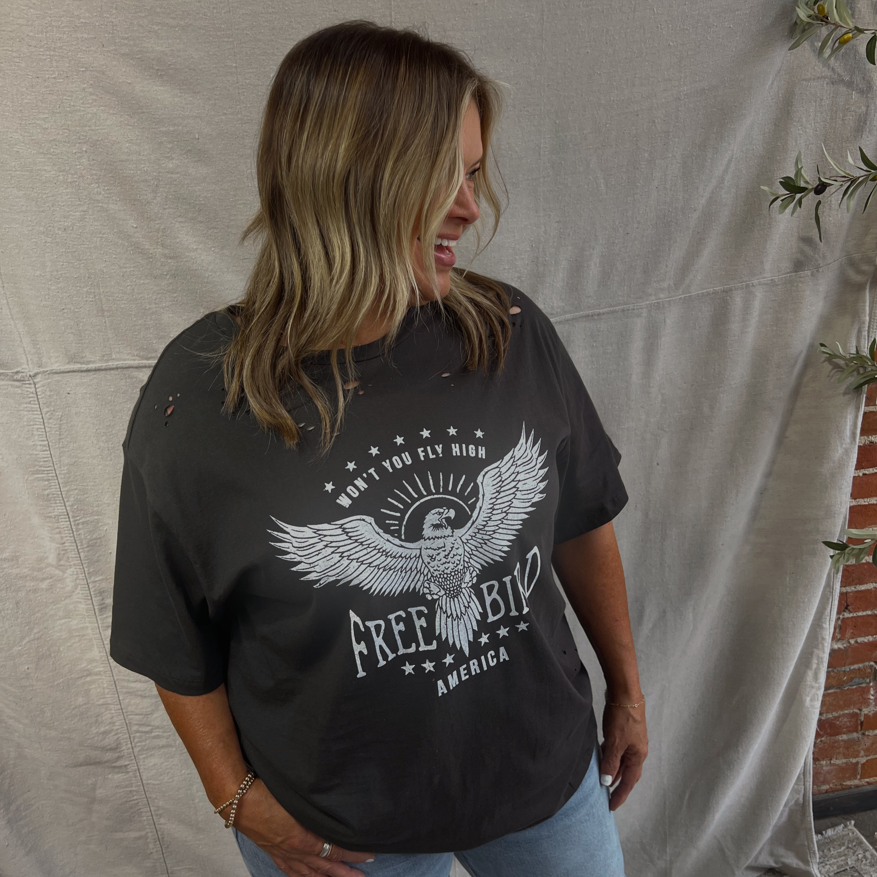 CURVE - FLY HIGH GRAPHIC TEE