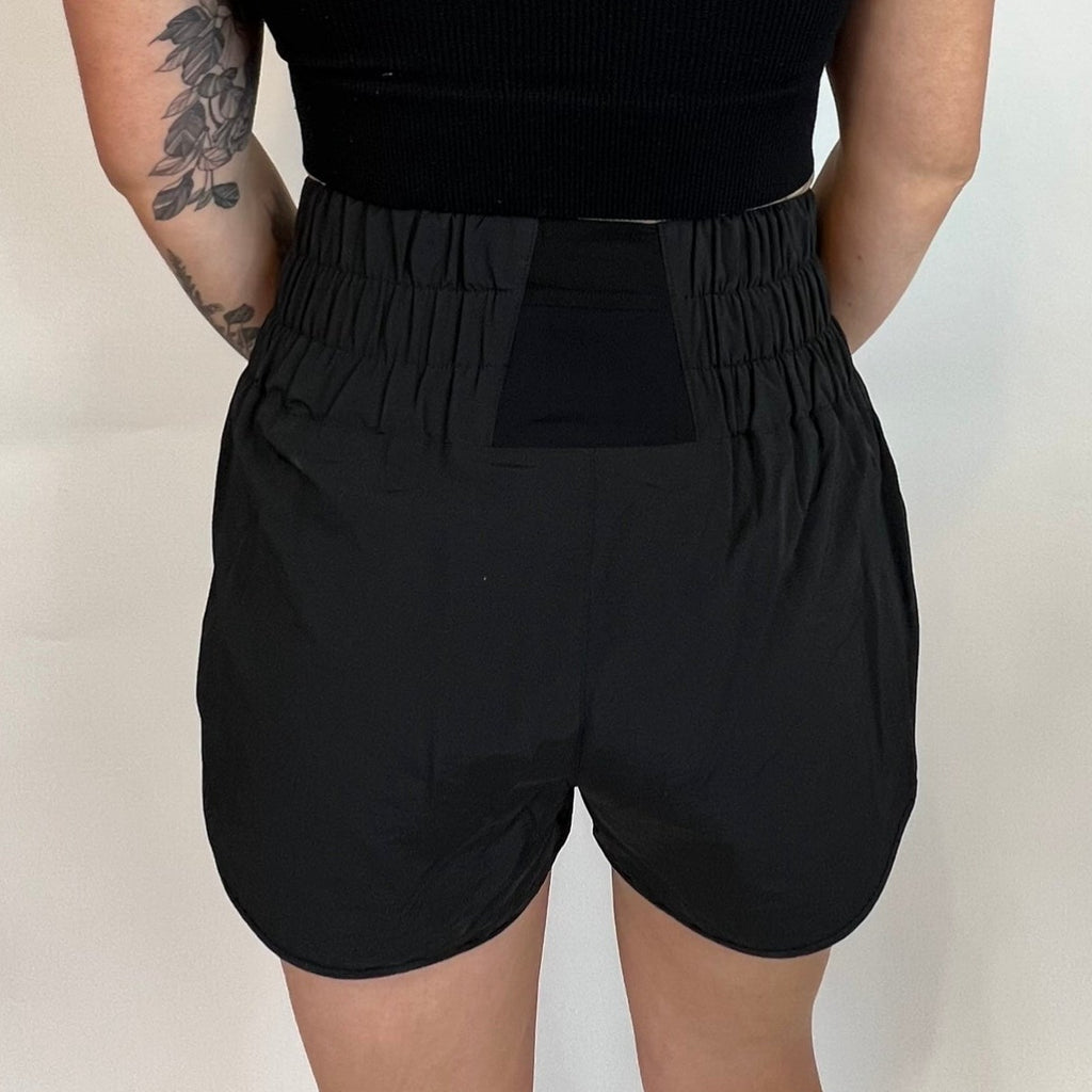FREED SMOCKED WAISTBAND RUNNING SHORTS